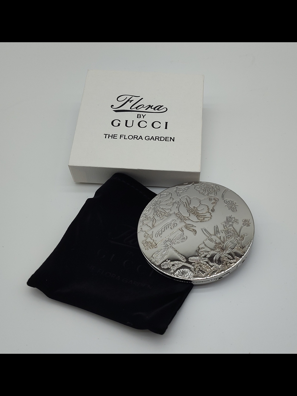 GUCCI Flora Garden Silver Compact Mirror w Box Velvet Pouch Beauty VIP NIB
